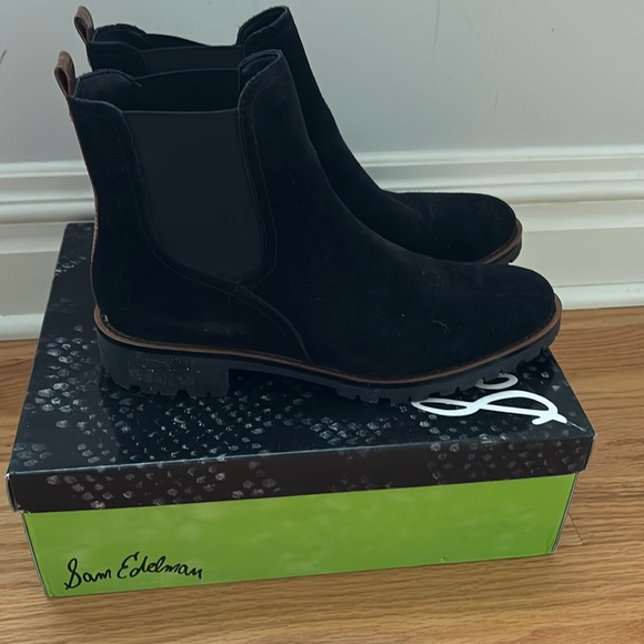 Sam Edelman Jaclyn Waterproof Chelsea boot - Picture 2 of 4